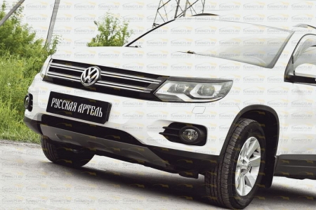 Volkswagen -Tiguan 2011-н.в.-Накладки на передние фары (реснички) компл.-2 шт.-глянец (под покраску)