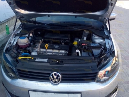 Газовые упоры капота Volkswagen Polo sedan 2014-
