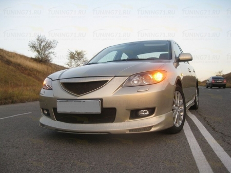 Mazda 3, седан 2004-2009 Решетка радиатора, "Сетка"