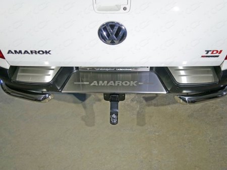 Volkswagen Amarok 2016-Накладки на задний бампер (лист шлифованный надпись Amarok)