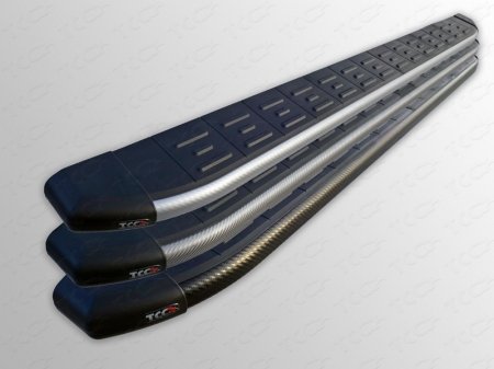 Geely Emgrand X7 2015- Пороги алюминиевые с пластиковой накладкой (карбон черные) 1720 мм